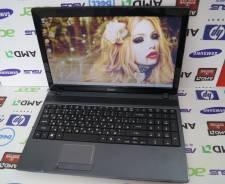 Acer Aspire 5733Z. 15.6", 2,0 ГГц, ОЗУ 4096 Мб, диск 200 Гб, WiFi, аккумулятор на 3 ч.