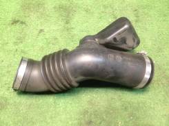 Патрубок воздухозаборника. Subaru Legacy, BLE, BPE Двигатель EJ30D