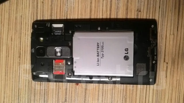 LG Spirit H422. �/� ����