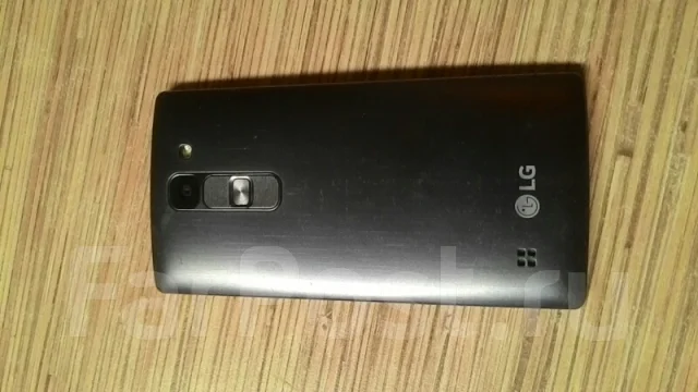 LG Spirit H422. �/� ����