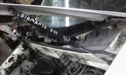 Амортизатор капота. Mitsubishi Diamante, F46A, F34A, F36A, F31AK, F47A, F31A, F41A