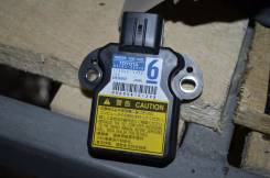 Датчик с педали газа. Toyota: Prius a, Sienta, Tacoma, iQ, Camry, Corolla, EQ EV, Coaster, Yaris, Wish, Auris, Sai, Prius v, Prius, Isis Двигатели: 2Z...