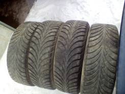 Goodyear UltraGrip Extreme. Зимние, шипованные, износ: 30%, 4 шт