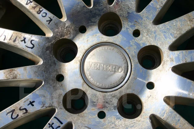 Venerdi. 7.0x17", 5x114.3, ET52 ����