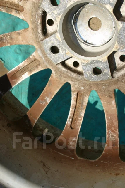 Venerdi. 7.0x17", 5x114.3, ET52 ����