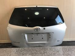 Дверь багажника. Toyota Corolla Fielder