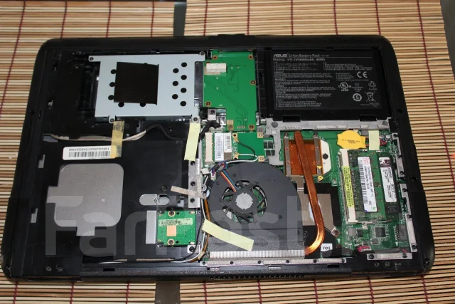 Asus K50AB. 15.6", ��� 3072 ��, WiFi: 1 ����