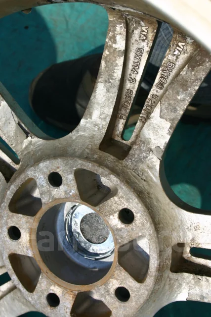 Grass CF. 7.0x17", 5x114.3, ET38 ����