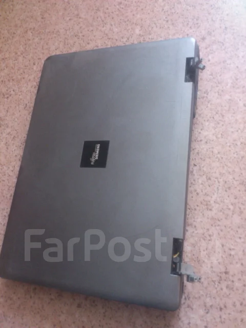 eMachines. 15.4", 1,3����, ��� 256 �� � ������, ���� 1��� ����