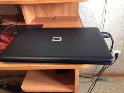Compaq Presario CQ56. 16", 2,3����, ��� 2048 ��, ���� 468���, WiFi, Bluetooth, ����������� �� 6��.