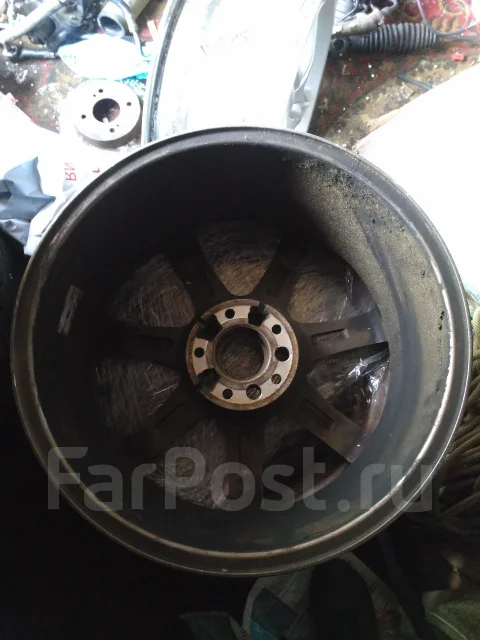 Work Emotion XT7. 7.5x18", 5x114.3, ET35 ����