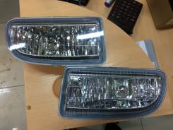 Фара противотуманная. Toyota Hiace, LH140G, LH119V, LH188K, LH103, LH115, RH32V, LH212, RH30V, LH200, LH61G, LH100G, LH70B, RH11, LH162V, LH30B, LH51B...