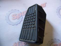 Подставка под ногу. Subaru Forester, SF6, SG5 Двигатели: EJ202, EJ203