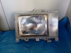 Фара. Mitsubishi Canter
