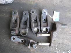 Крепление торсиона. Nissan Vanette, KUJNC22, KMJNC22, VUJNC22, VUJNBC22 Nissan Atlas, R8F23, N6F23, P2F23, M6F23, P6F23, P8F23 Nissan Vanette Truck, U...