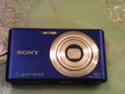 Sony Cyber-shot DSC-W530. 10 - 14.9 ��, ���: 4� ����