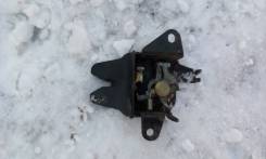 Замок крышки багажника. Toyota Camry, SV33 Двигатель 3SFE