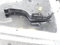 Накладка багажника. Toyota Allion, ZZT240 Двигатель 1ZZFE