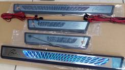 Накладка на порог. Toyota RAV4, ASA44L, ASA42, ASA44, ALA49L, XA40