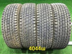 Bridgestone Blizzak Revo 969. Зимние, без шипов, 2013 год, износ: 5%, 4 шт