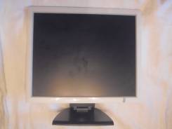 Samsung. 17", технология ЖК (LCD)