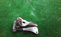 Ручка двери внутренняя. Mitsubishi Diamante, F34A, F46A, F36A, F47A, F31AK, F31A, F41A