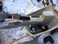 Консоль центральная. Toyota Corolla Axio, NZE141, NZE144 Двигатель 1NZFE