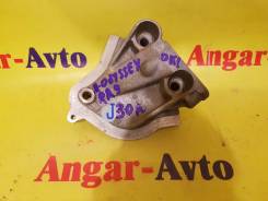 Кронштейн опоры двигателя. Honda: Avancier, Odyssey, Lagreat, Inspire, Accord, MR-V, Saber Двигатели: J35A4, J35A2, J30A, J30A2, J30A1