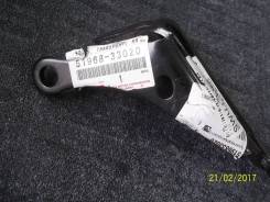 Кронштейн буксировочный. Toyota Camry, ACV40, AHV40, GSV40 Двигатели: 2GRFE, 2AZFE, 2AZFXE