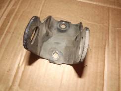 Кронштейн опоры двигателя. Toyota Carina, ST190 Toyota Corona, ST190, ST191 Toyota Caldina, ST190, ST191, ST190G, ST191G Toyota Carina E, ST191, ST191...