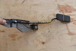 Педаль акселератора. Subaru Legacy B4, BE9, BEE, BE5 Subaru Legacy, BHC, BHE, BEE, BH5, BE5, BH9, BE9 Subaru Forester, SG5 Subaru Impreza, GGA, GD9, G...