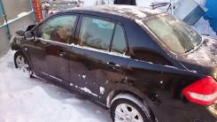 Nissan Tiida. NR16