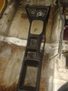Консоль центральная. Toyota Caldina, CT198, CT196, ET196V, ET196 Двигатели: 5EFE, 2C