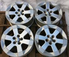 Toyota. 6.0x15, 5x100.00, ET45