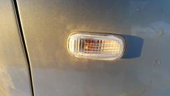 Отражатель поворотника. Honda Stream, RN6