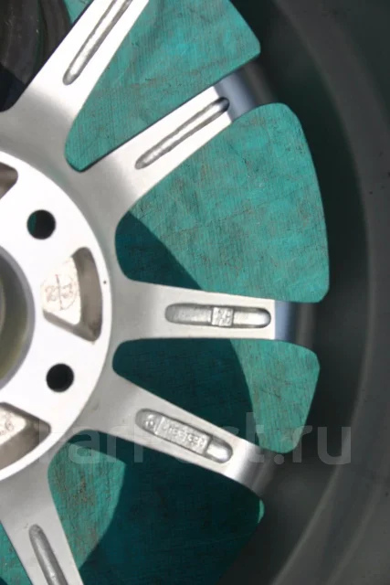 Nexta. 7.0x17", 5x114.3, ET40 ����