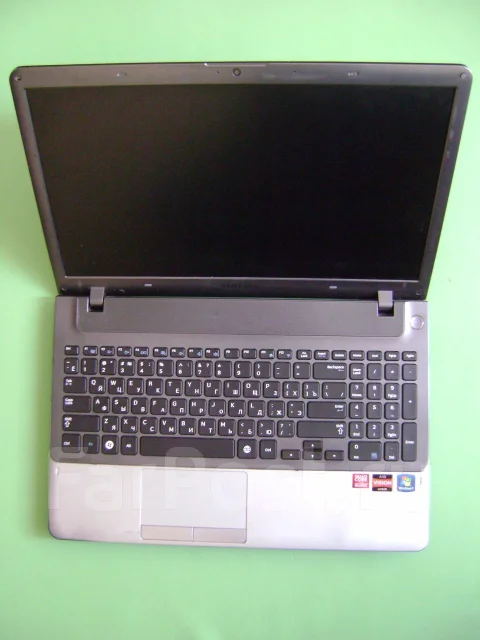 Samsung 355V5C. WiFi: 1, Bluetooth: 1 ����