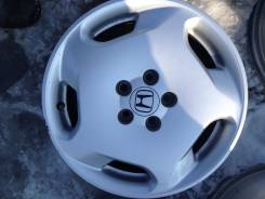 Honda. 7.0x17, 5x114.30, ET55