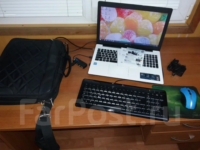 Asus X553MA. 15.6", 2,2����, ��� 2048 ��, ���� 500���, WiFi: 1, Bluetooth: 1, ����������� �� 4��. ����