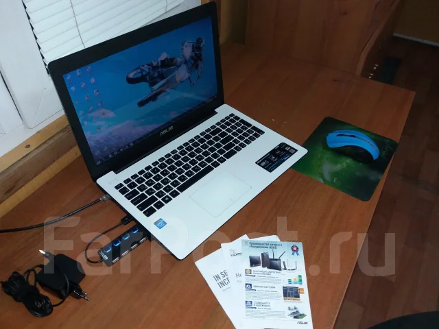 Asus X553MA. 15.6", 2,2����, ��� 2048 ��, ���� 500���, WiFi: 1, Bluetooth: 1, ����������� �� 4��. ����
