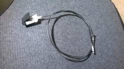 Тросик замка капота. Toyota: Ractis, Yaris, ist, Vitz, Corolla Axio, Scion, Corolla Fielder, Corolla, Belta Scion xD, ZSP110 Двигатели: 1NZFE, 2SZFE...