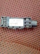 Датчик airbag. Nissan Micra Nissan Micra C+C, FHZK12 Nissan Note, E11 Двигатели: K9K, 60KWGOM, HR16DE, 60KWEUC, 63KWEUC, CG12DE, CG10DE, CGA3DE, 50KWE...