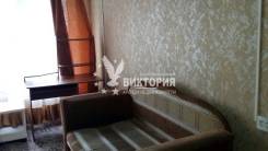 Гостинка, улица Надибаидзе 34. Чуркин, агентство, 18 кв. м. Комната