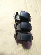 Кнопка стеклоподъемника. Toyota Verossa, GX115, GX110, JZX110 Toyota Mark II Wagon Blit, GX110, JZX110, GX115, JZX115 Toyota Mark II, JZX115, GX110, G...