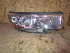Фара. Toyota Highlander