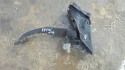 Педаль тормоза. Mazda Ford Escape, EPFWF, EPEWF, EP3WF Mazda Tribute, EPFW, EPEW, EP3W Двигатели: YF, AJ