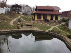 Прекрасный Дом с озером в Сочи. Улица Измайловская 152А, р-н Хостинский, площадь дома 200 кв. м., электричество 9 кВт, от агентства недвижимости (поср...
