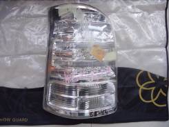 Стоп-сигнал. Toyota Wish, ANE11, ZNE10, ANE10, ZNE14, ANE10G, ZNE14G, ZNE10G, ANE11W Двигатели: 1ZZFE, 1AZFSE, D4, 1AZFE
