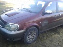 Бампер. Kia Carnival Двигатели: J3, KR