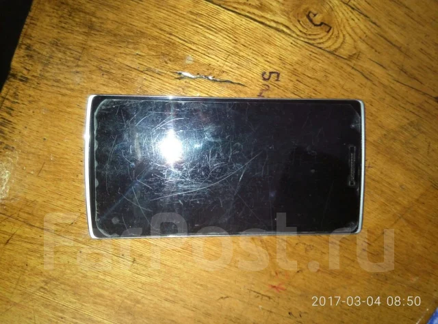 OnePlus One. �/� ����